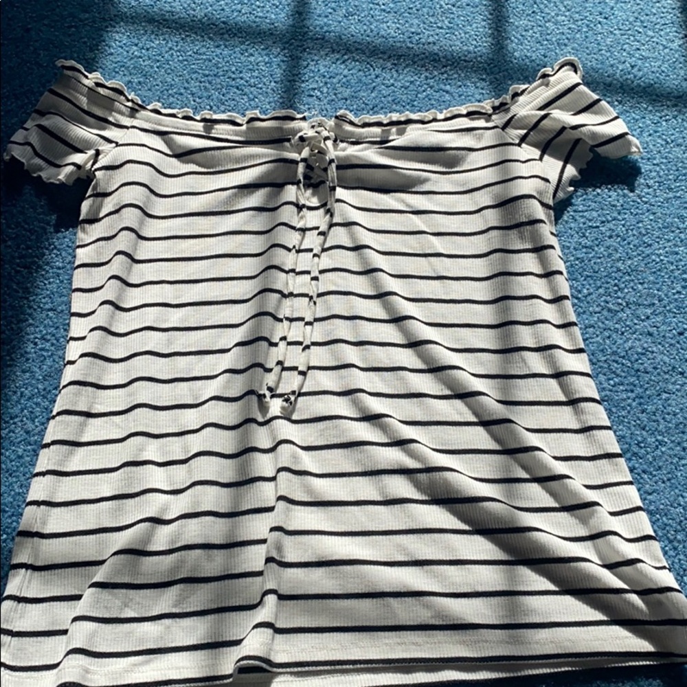 Black and white top